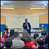 Construção de área coberta.