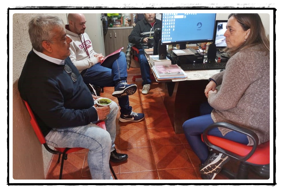 Escola Estadual Cláudio Moreira.