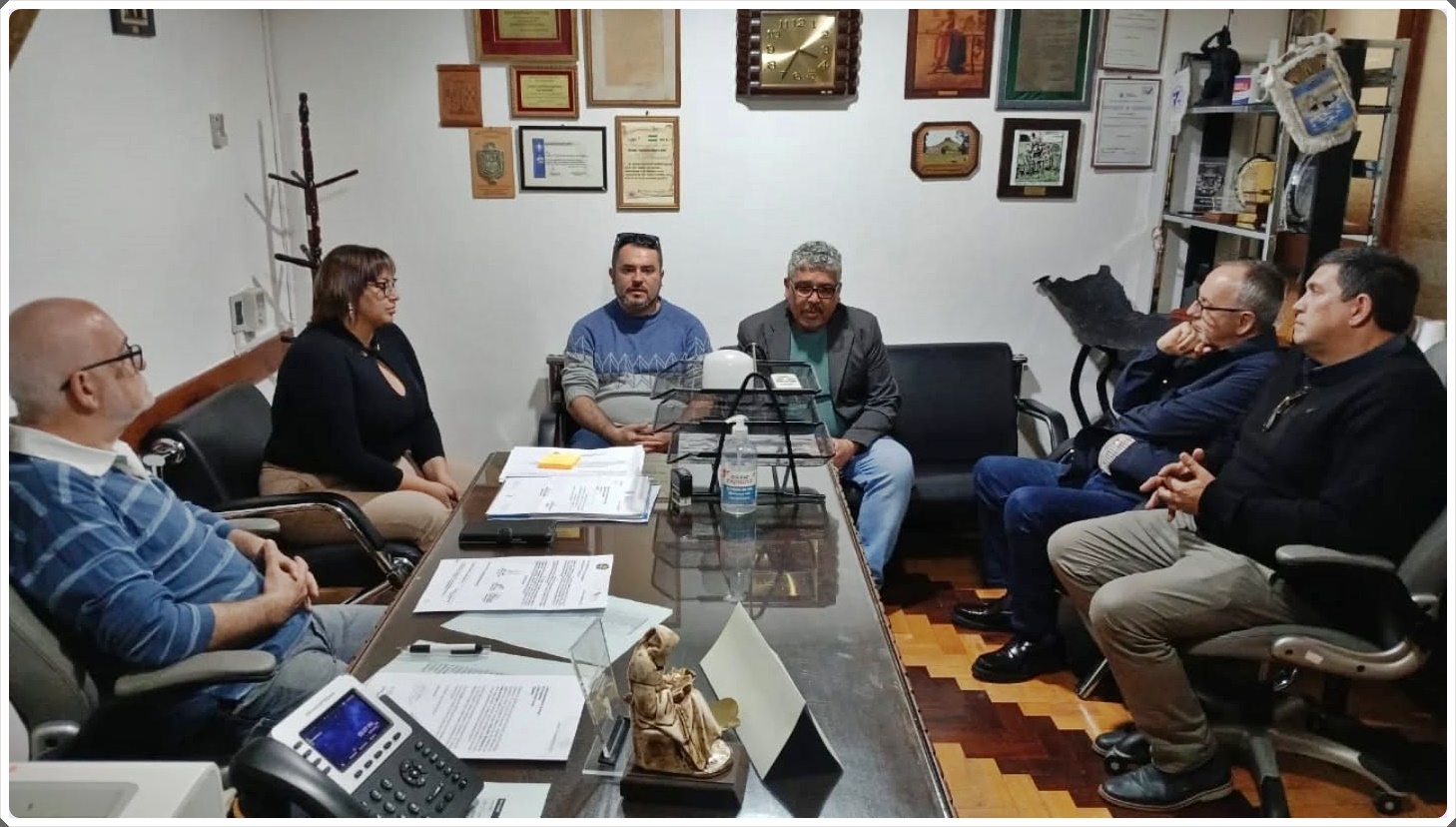 Espaço para discução  de politicas binacionais.