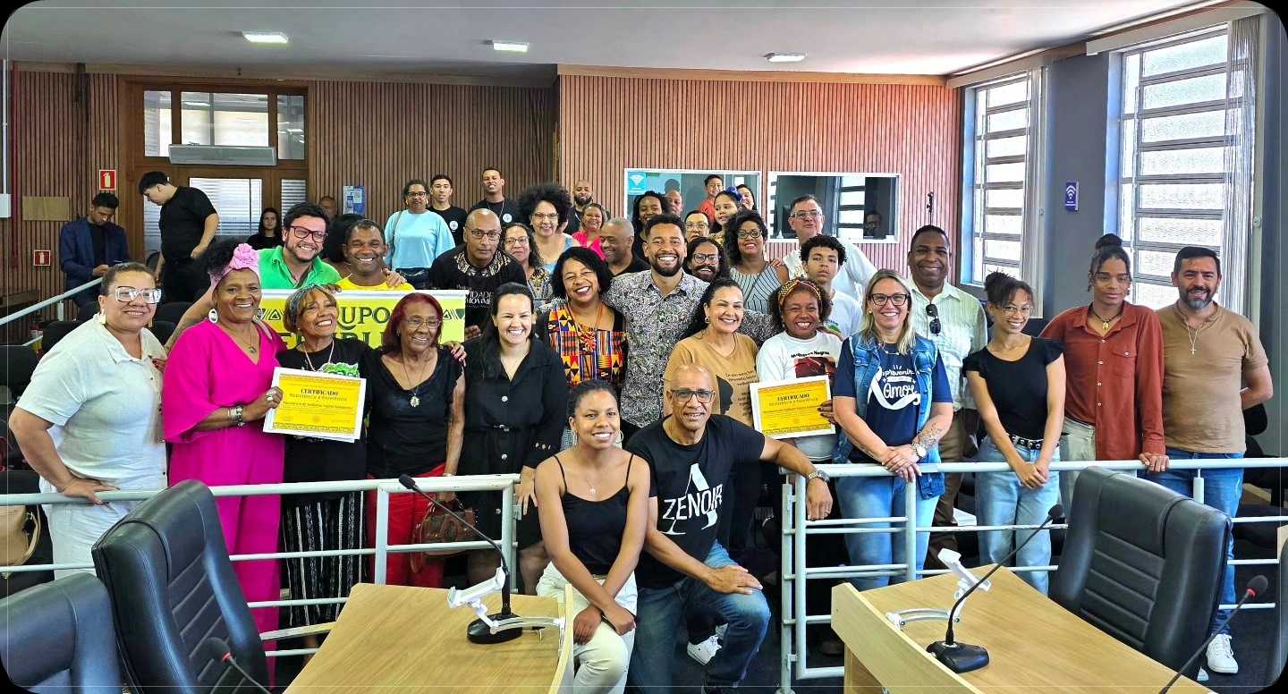 Homenagem “Certificado Resistência e Excelência”.