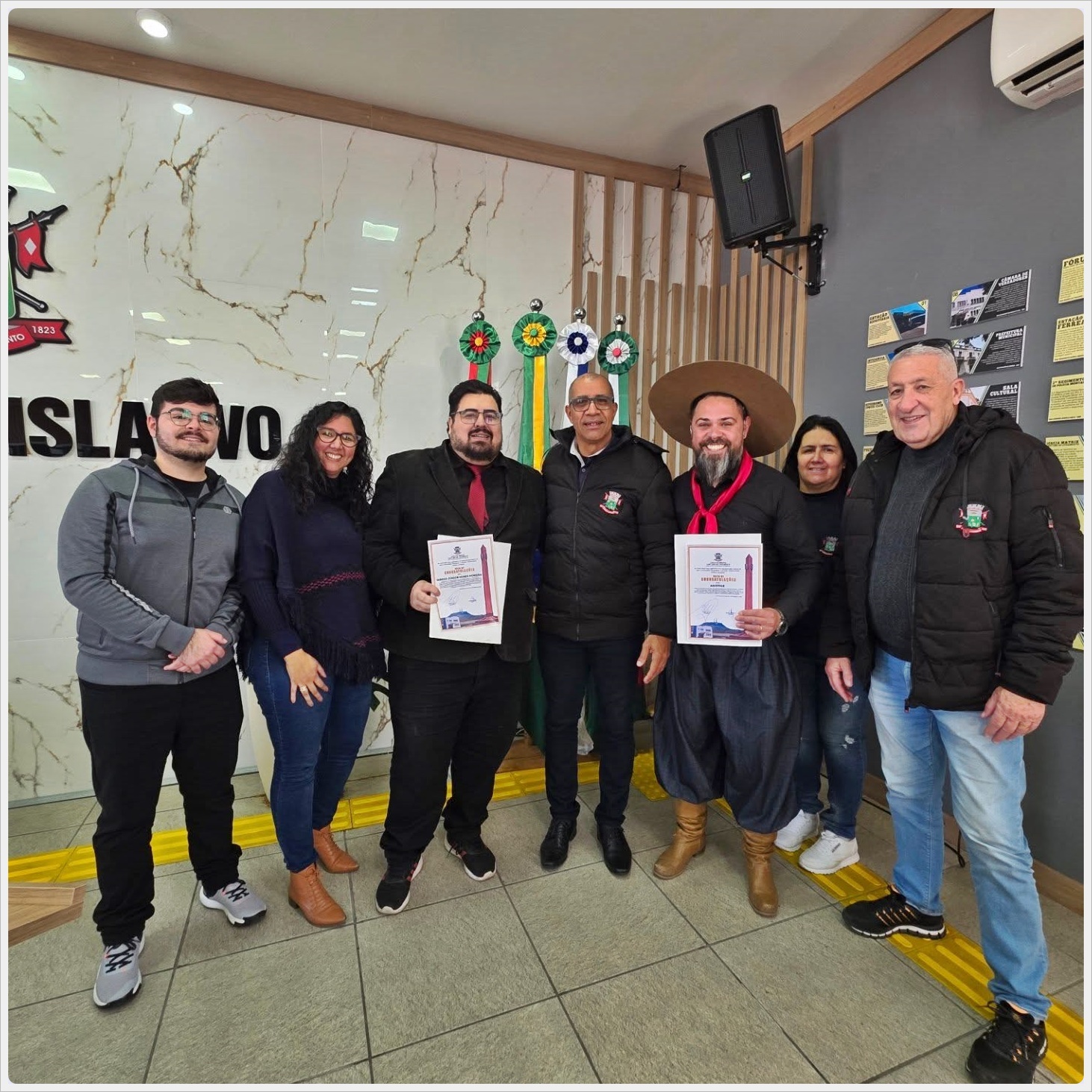 O Piticome e o Aristide. 