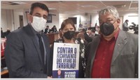 Pela manutenção do direito de acesso à justiça.