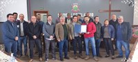 Homenagem a Rádio Nova Aurora .