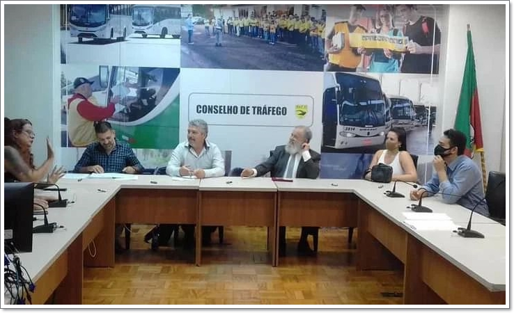 Reunião no DAER.