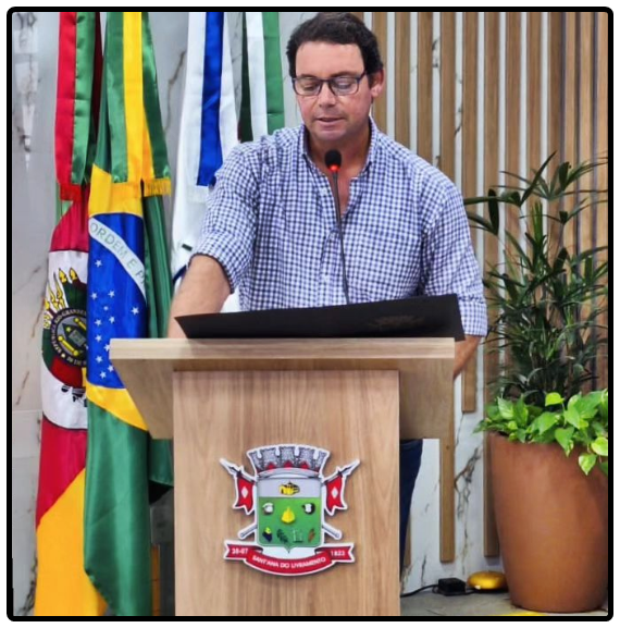 Associação Cristã de Moços. 