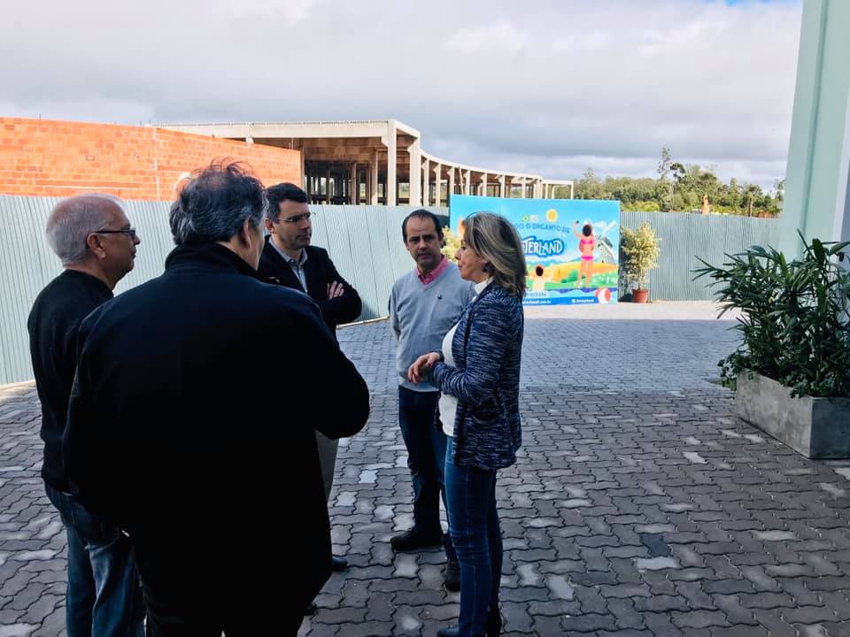 Vereador Romário Paz e Deputado Fabio Branco recebem demandas da comunidade.